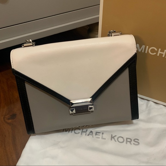 Michael Kors Whitney Large Tri-Color Leather Convertible Shoulder Bag - Picture 4 of 11